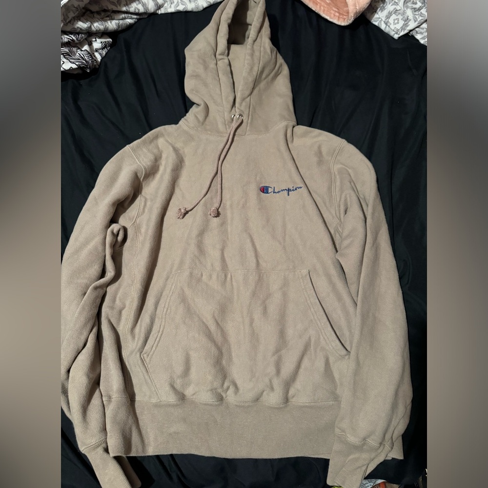 Men’s medium champion hoodie